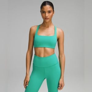 Lululemon | Smooth Cover Yoga Bra Light Support, Size 8 (B/C Cup)